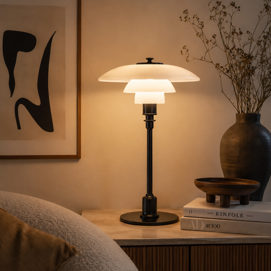 Tanskalainen Design-pöytävalaisin