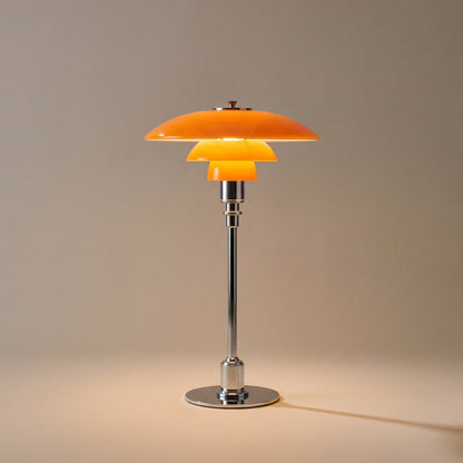 Tanskalainen Design-pöytävalaisin